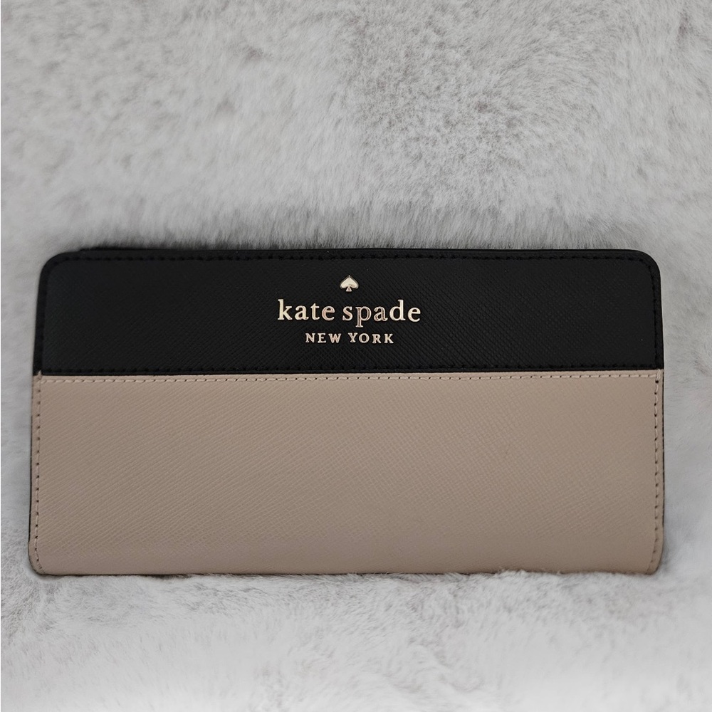 Kate Spade Black and Beige Wallet